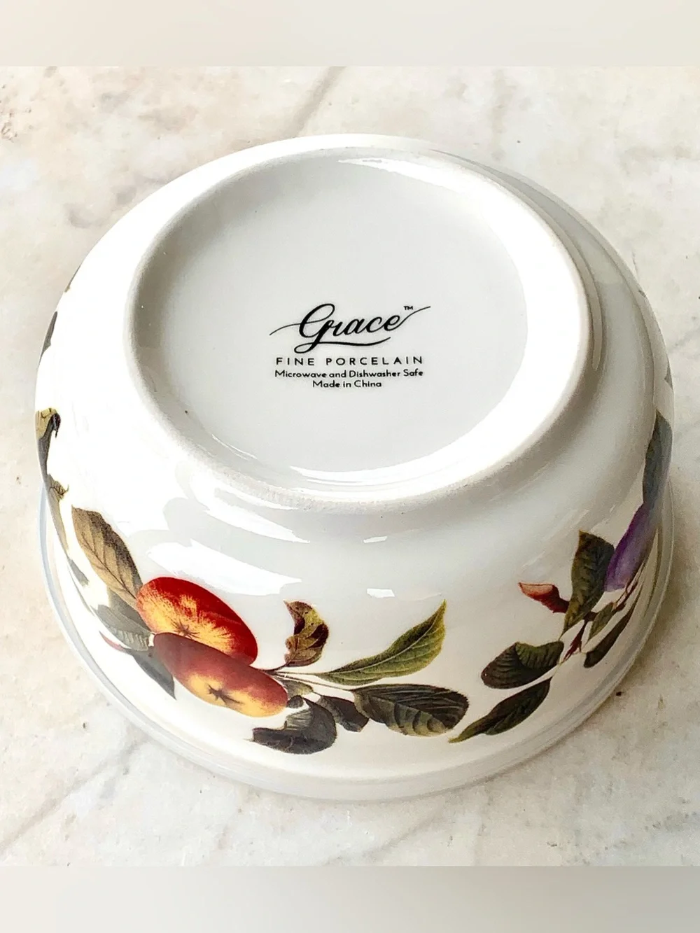 GRACE’S TEAWARE HARVEST CONTAINER BOWL NEW 16 OZ  FRUIT GREEN 5 IN PORCELAIN